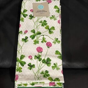 Martha Stewart St Patricks Clover Meadow Kitchen Towels, Set of 3